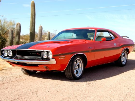 The 1970 Dodge Challenger vehicle is then 14 seconds to cover the quarter 