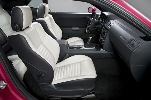 2010 Dodge Challenger R/T Furious Fuchsia edition